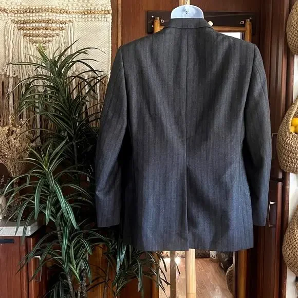 Virgin Wool Pinstripe Sport Coat 40RCambridge Vintage Gray Tailored Blazer